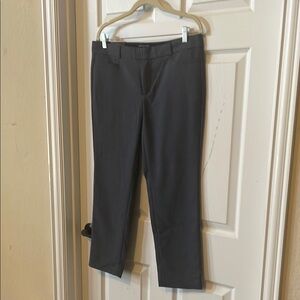 Banana republic Sloan dress pant, size 10p, blue diamond pattern